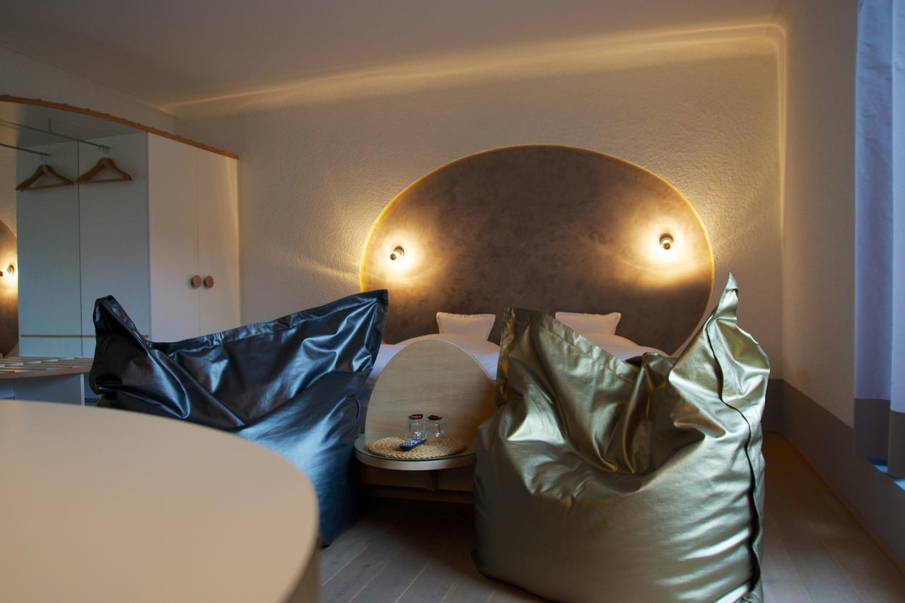 Hotel Milu Ludwigsburg Bagian luar foto