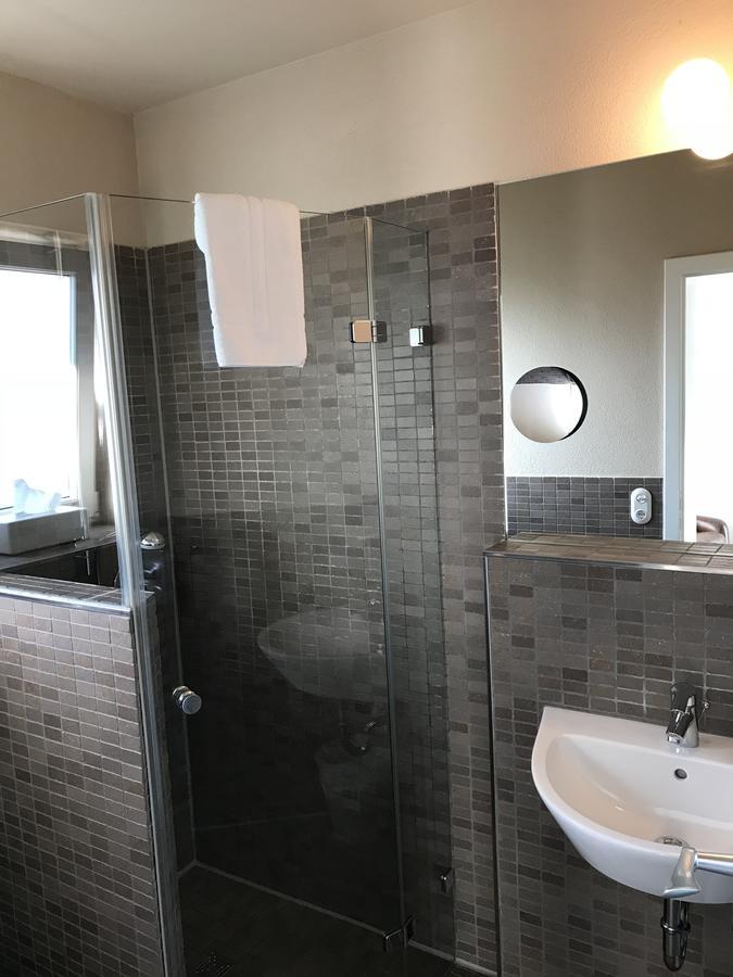 Hotel Milu Ludwigsburg Bagian luar foto